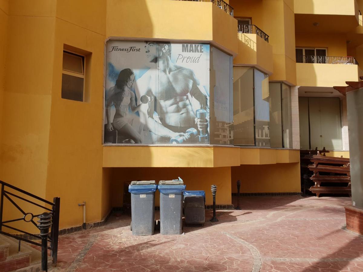 British Resort Pool View Apartments Hurghada Esterno foto