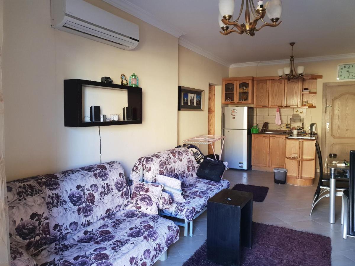 British Resort Pool View Apartments Hurghada Esterno foto